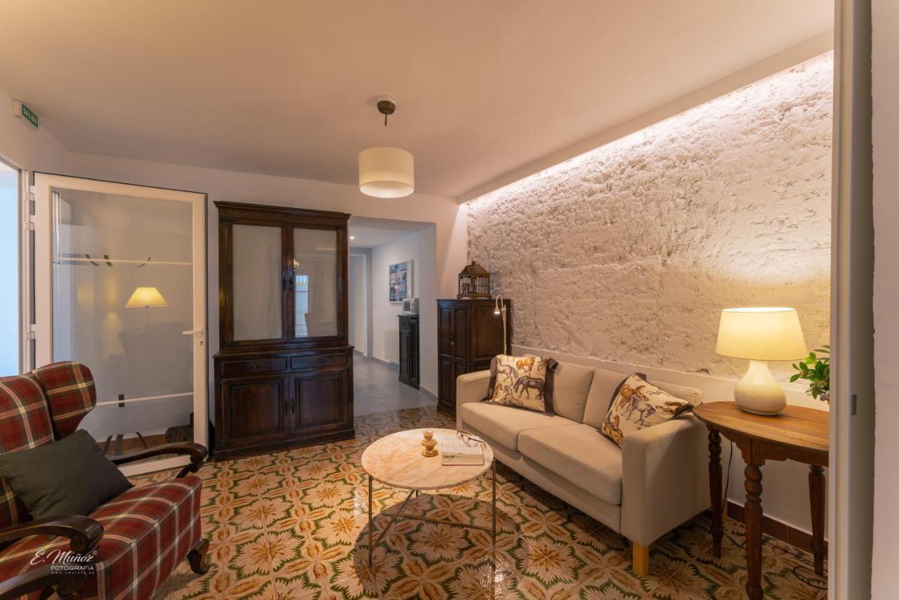 Apartamentos Tibula Museo Merida Bagian luar foto