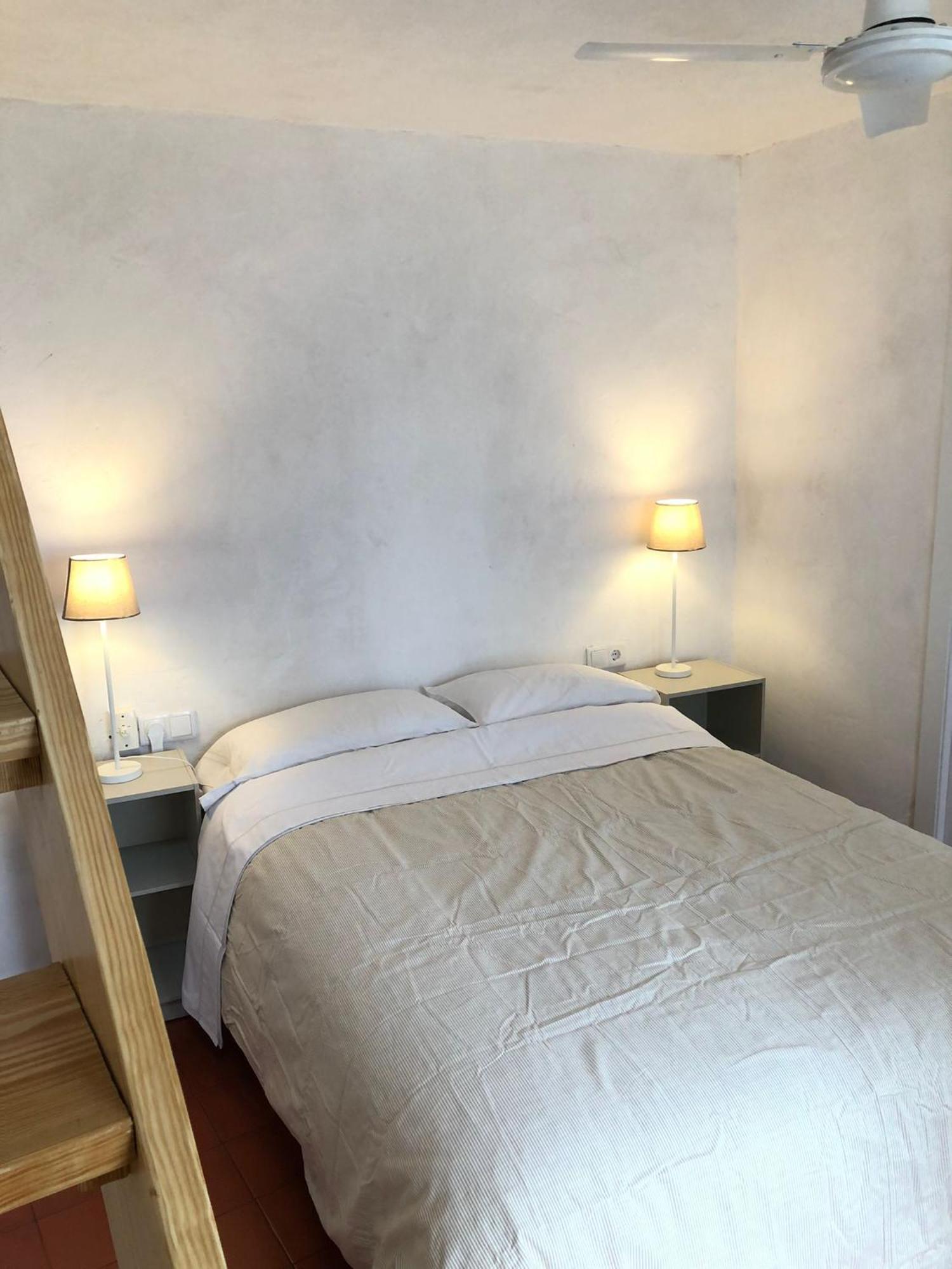 Apartamentos Tibula Museo Merida Bagian luar foto